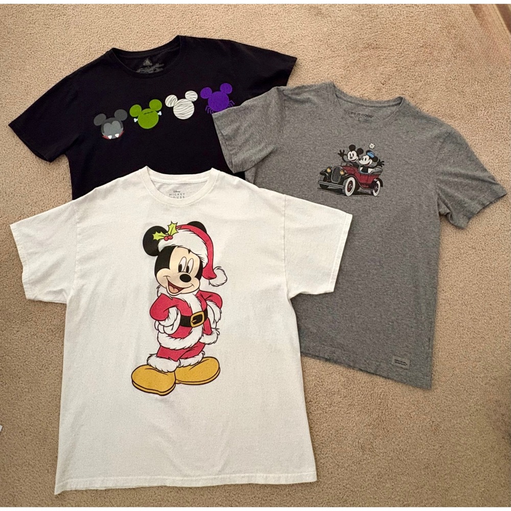 Disney Mens T-Shirt Bundle Large White Gray Black Christmas Halloween Mickey